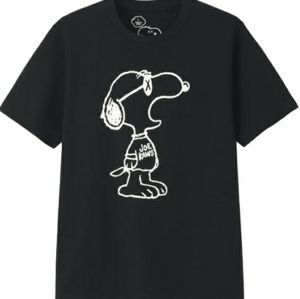 New Kaws x Peanuts Tee size S LIMITED!